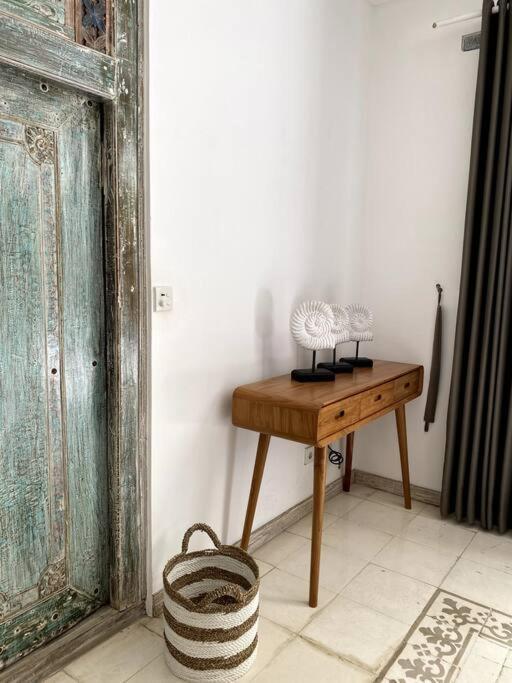 Villa Biru - 500M Batubelig Beach Canggu  Ngoại thất bức ảnh